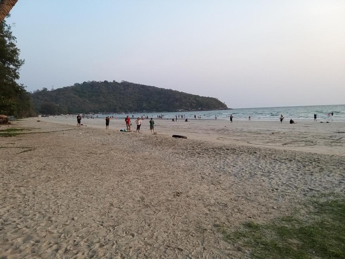 บ้านทะเลอิ่มเอม Bann Talay Im Eimm Banphe Kültér fotó